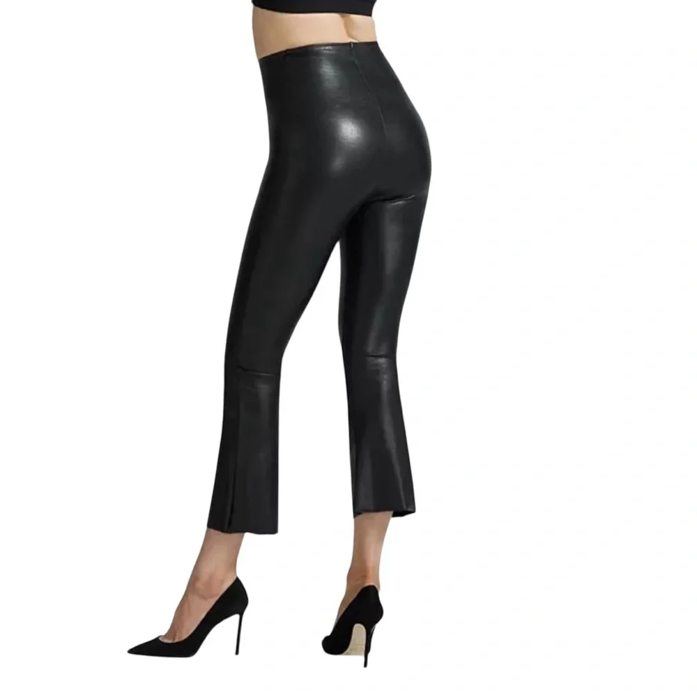 Commando Faux Leather Cropped Flare Leggings Black Size Medium SLG33 - Picture 2 of 8
